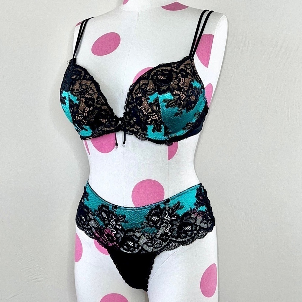 Victoria’s Secret Seduction Teal Lingerie Set - Picture 2 of 8
